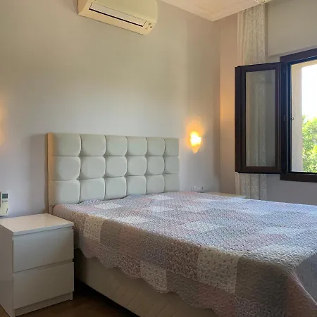 3 Bedroom Flat 500m Walking Distance To The Beach In Yahsi With Terrace Appartamento