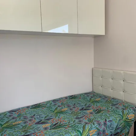 3 Bedroom Flat 500m Walking Distance To The Beach In Yahsi With Terrace Appartamento