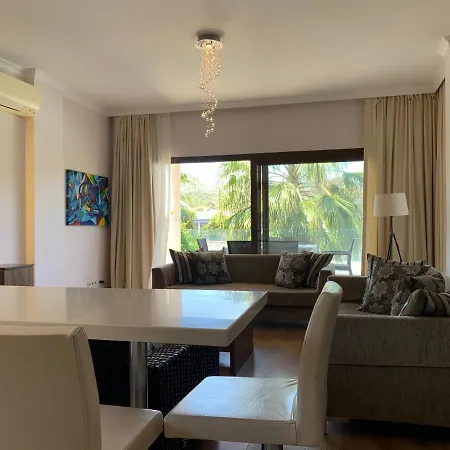 3 Bedroom Flat 500m Walking Distance To The Beach In Yahsi With Terrace